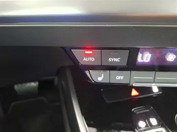 AUDI Q4 e-tron 50 quattro Navi Komfortpaket-Plus