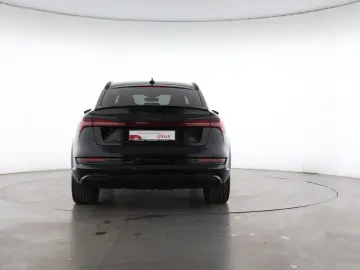 AUDI e-tron S Sportback quattro S line   AHK   PANORA