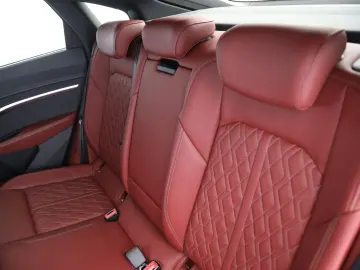 AUDI e-tron S Sportback quattro S line   AHK   PANORA