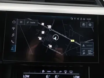 AUDI e-tron S Sportback quattro S line   AHK   PANORA