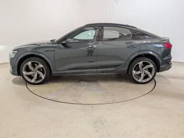 AUDI e-tron Sportback S quattro 95kWh Matrix AHK Pano