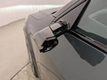 AUDI e-tron Sportback S quattro 95kWh Matrix AHK Pano