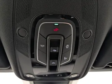 AUDI e-tron Sportback S quattro 95kWh Matrix AHK Pano