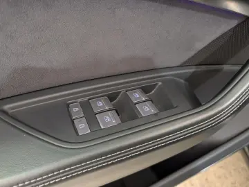 AUDI e-tron Sportback S quattro 95kWh Matrix AHK Pano