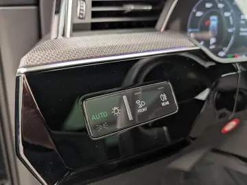 AUDI e-tron Sportback S quattro 95kWh Matrix AHK Pano