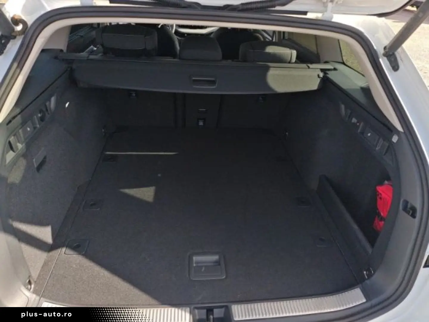 SKODA Superb Combi 2.0 TDI DSG Selection Matrix-LED Ke