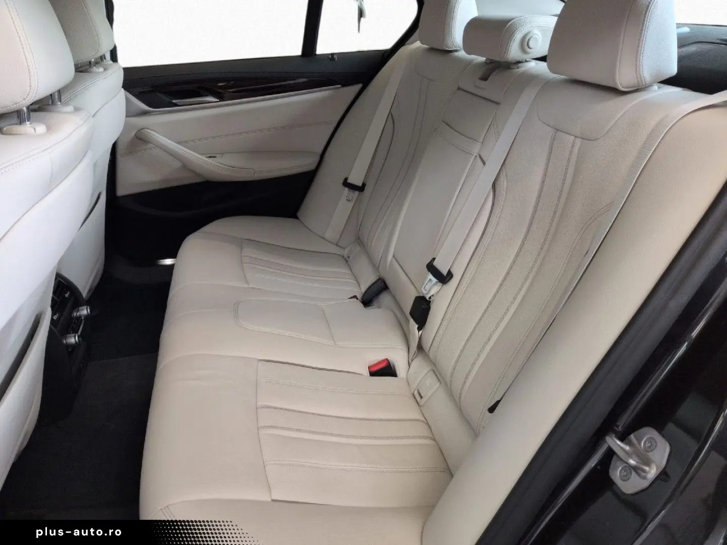 BMW 520i LUXURY AdLED DA LiveProf HUD 4-Klima Kamera