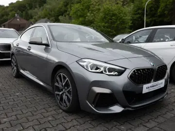 BMW M235i Gran Coupe xDrive LED NAVI SHZ PDC KLIMA