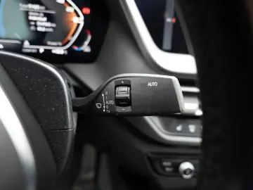 BMW M235i Gran Coupe xDrive LED NAVI SHZ PDC KLIMA
