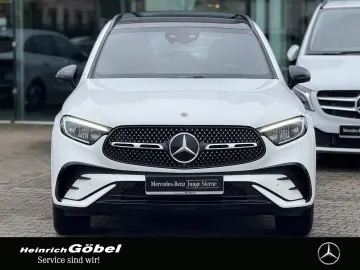 MERCEDES-BENZ GLC 220 d 4M AMG AHK PANO DISTRONIC 360 KAMERA