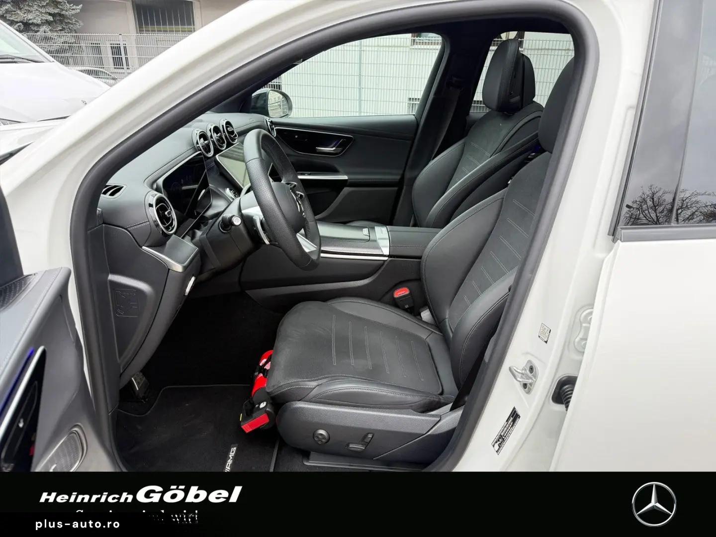 MERCEDES-BENZ GLC 220 d 4M AMG AHK PANO DISTRONIC 360 KAMERA