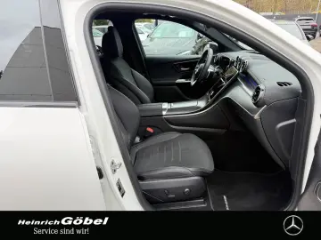 MERCEDES-BENZ GLC 220 d 4M AMG AHK PANO DISTRONIC 360 KAMERA