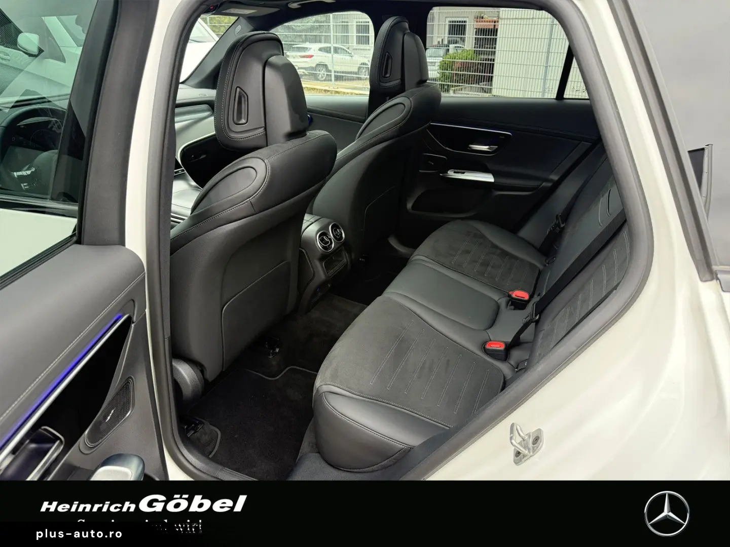MERCEDES-BENZ GLC 220 d 4M AMG AHK PANO DISTRONIC 360 KAMERA