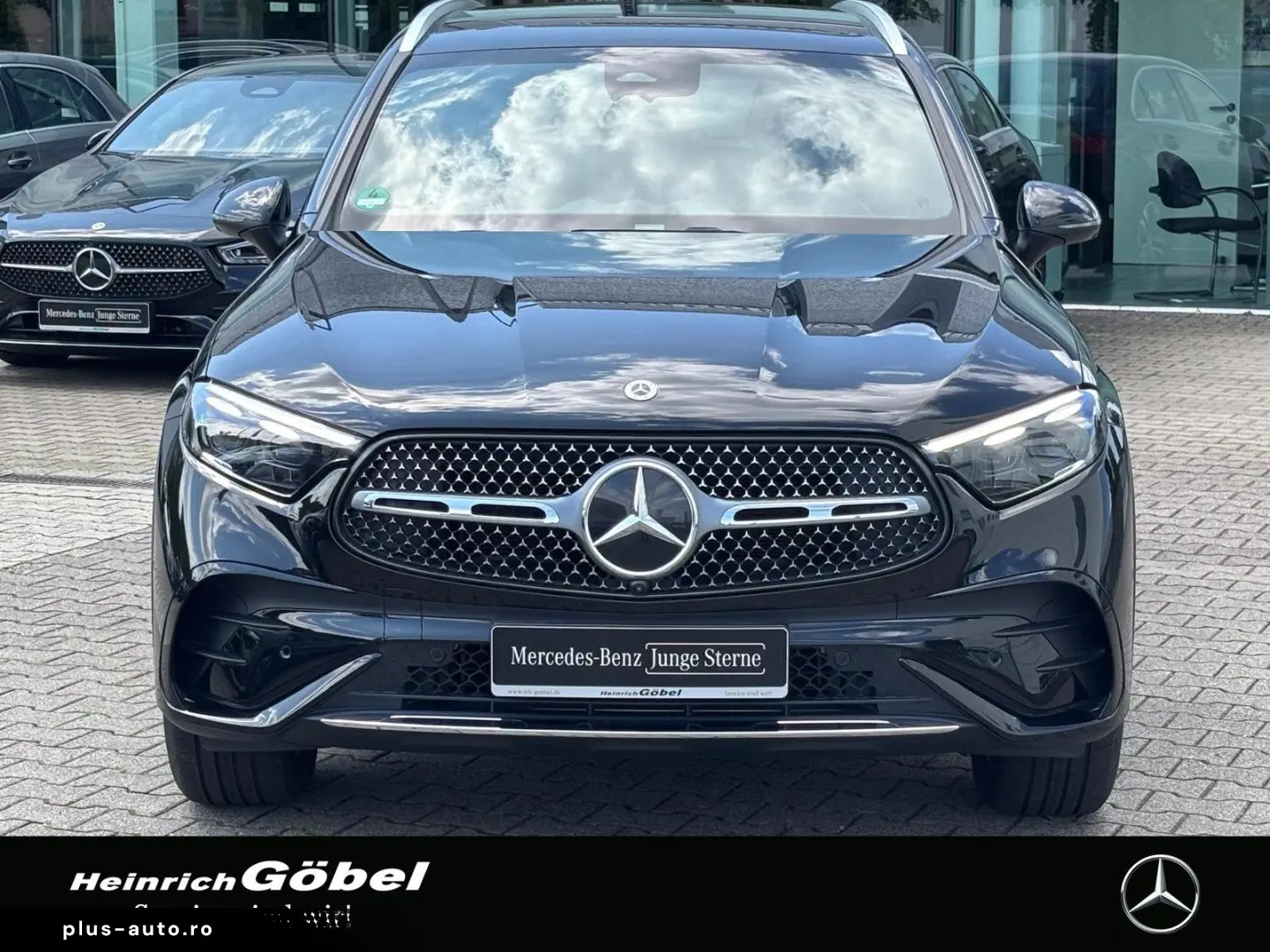 MERCEDES-BENZ GLC 300 4M AMG PANO AHK 360 KAMERA MEMORY