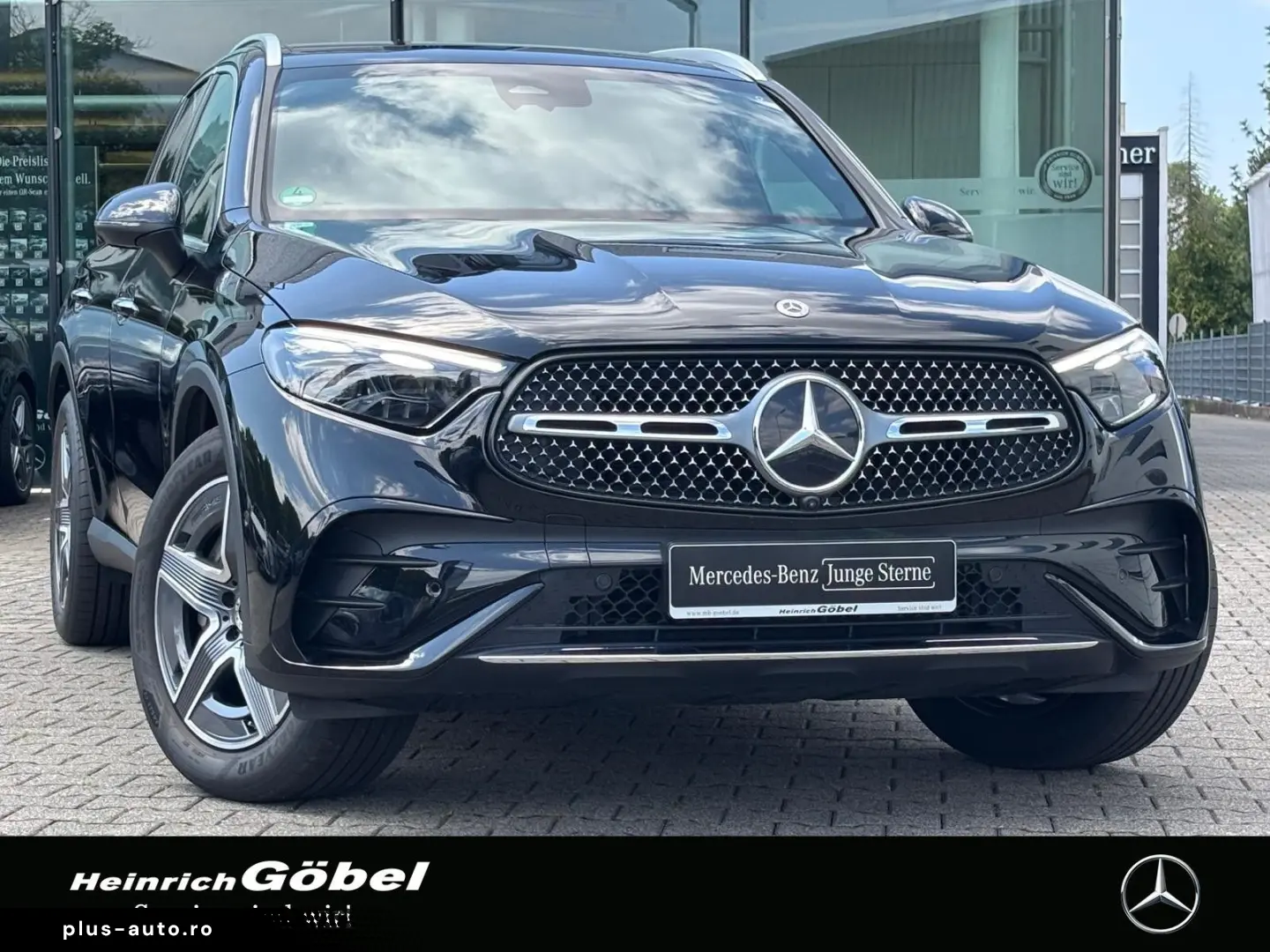 MERCEDES-BENZ GLC 300 4M AMG PANO AHK 360 KAMERA MEMORY