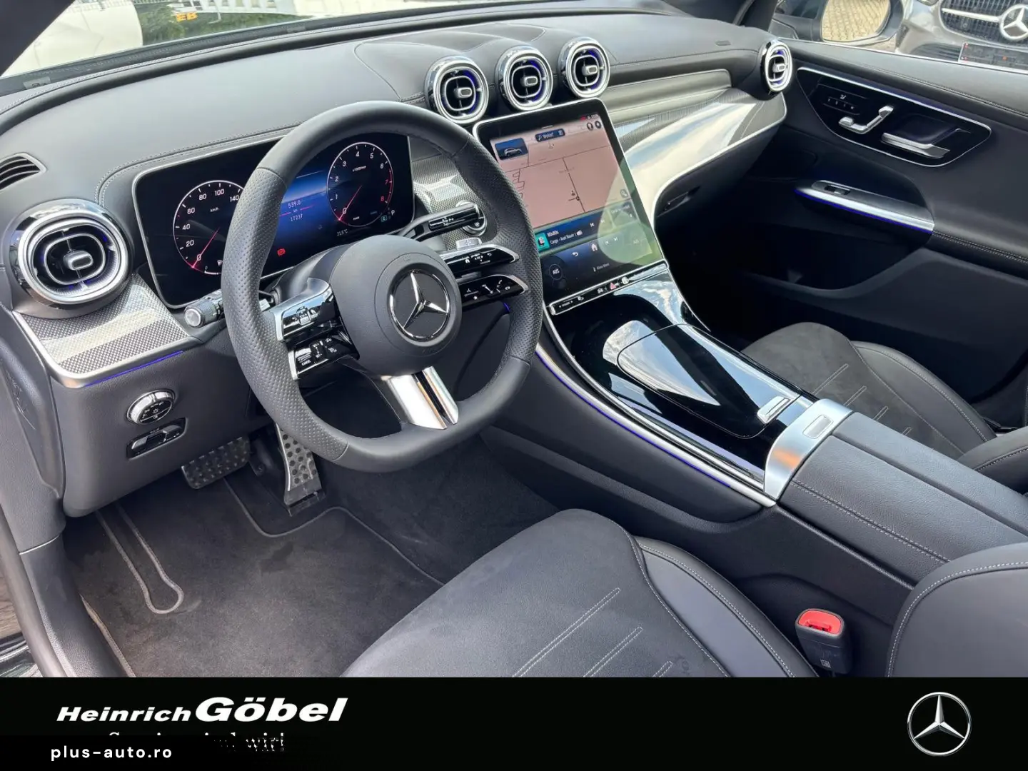 MERCEDES-BENZ GLC 300 4M AMG PANO AHK 360 KAMERA MEMORY