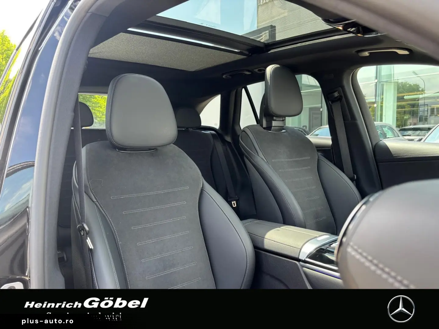 MERCEDES-BENZ GLC 300 4M AMG PANO AHK 360 KAMERA MEMORY