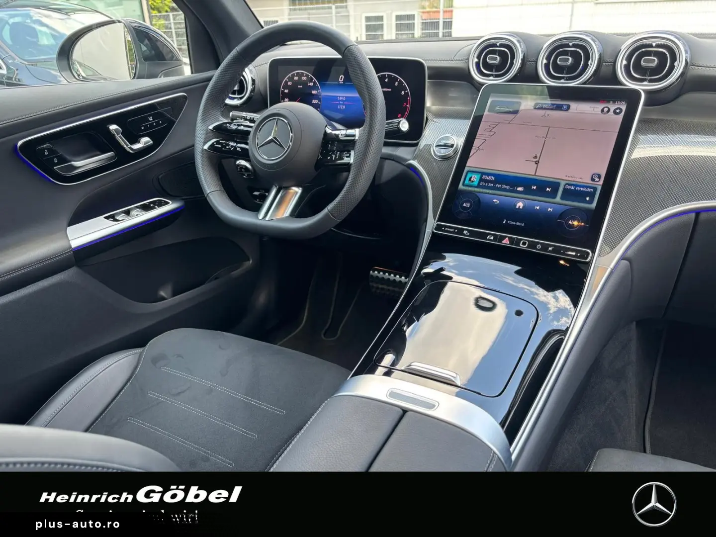 MERCEDES-BENZ GLC 300 4M AMG PANO AHK 360 KAMERA MEMORY