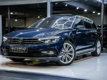 VW Passat 2.0 TDI DSG 2x R-Line STAHZG H&K PANO AHK