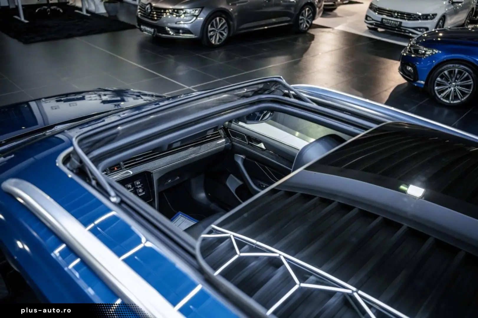 VW Passat 2.0 TDI DSG 2x R-Line STAHZG H&K PANO AHK