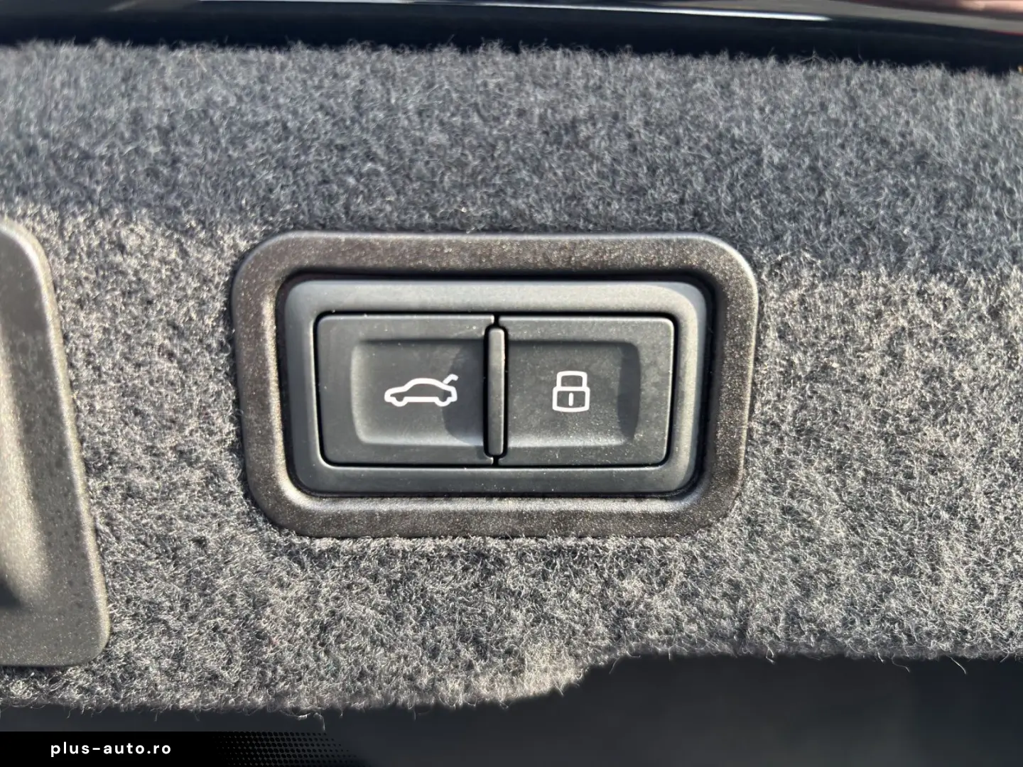 AUDI A8 50 TDI QUATTRO  PANO HD MATRIX HEAD UP 20ZOLL