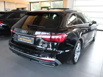 AUDI A4 Avant 40 TFSI quattro S tro S line sport