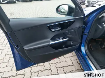 MERCEDES-BENZ C 300 Avantgarde  Night  LED digital Distronic
