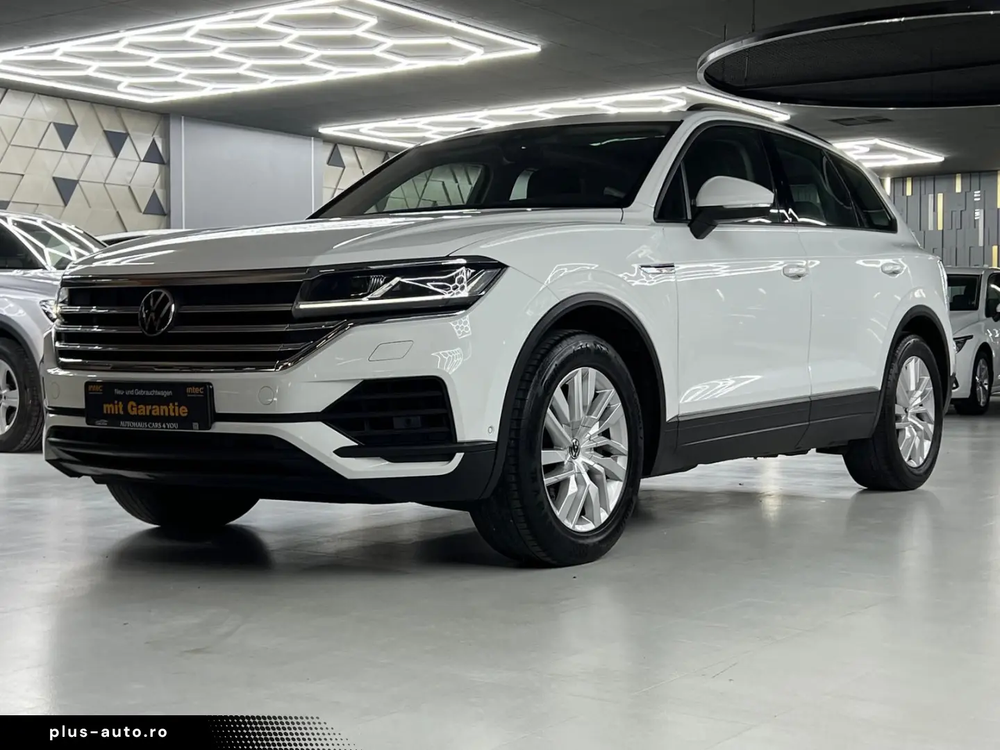 VW Touareg 4Motion 3.0 TSI PANO LED VIRTUAL LUFT CA