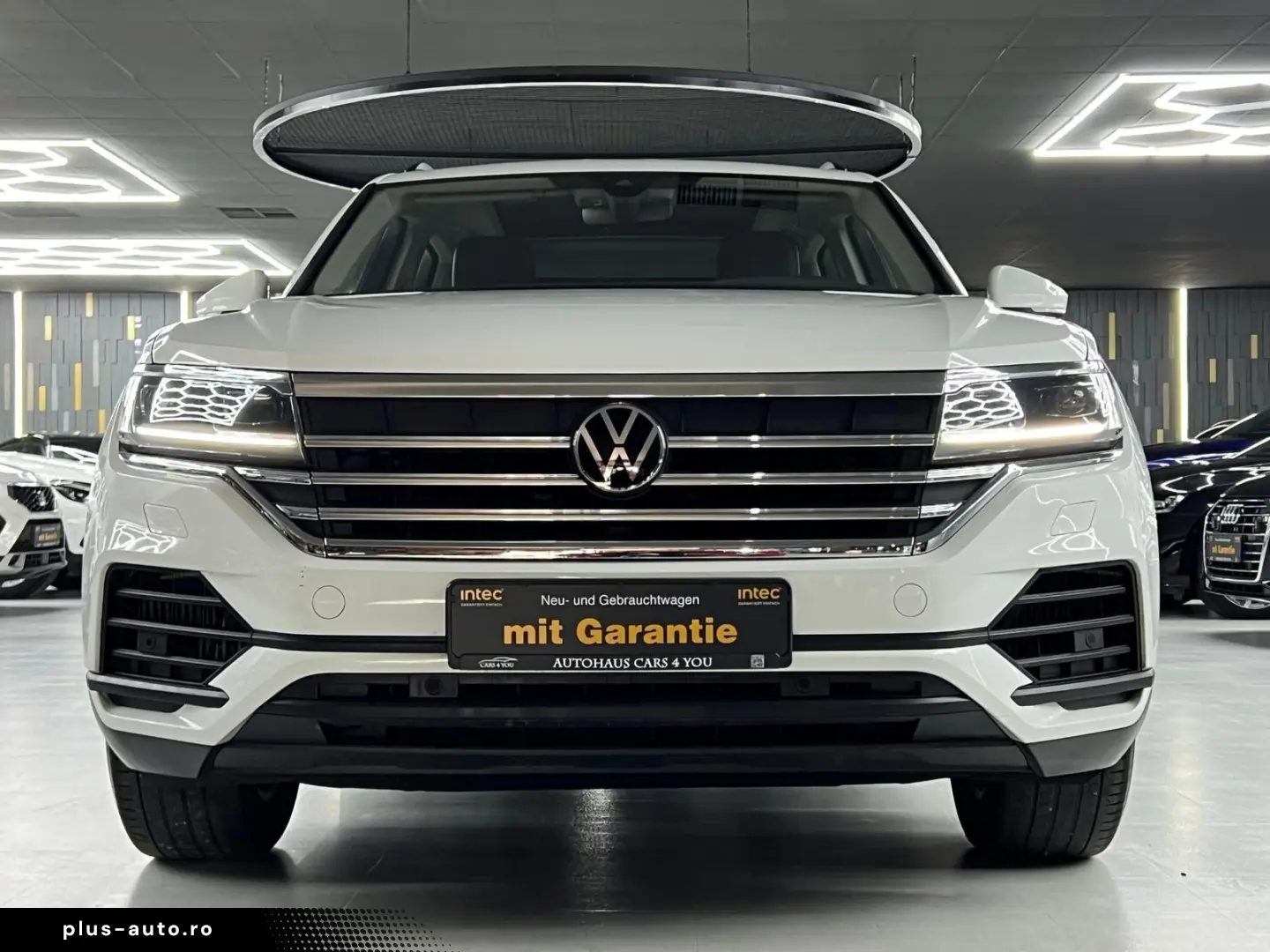 VW Touareg 4Motion 3.0 TSI PANO LED VIRTUAL LUFT CA