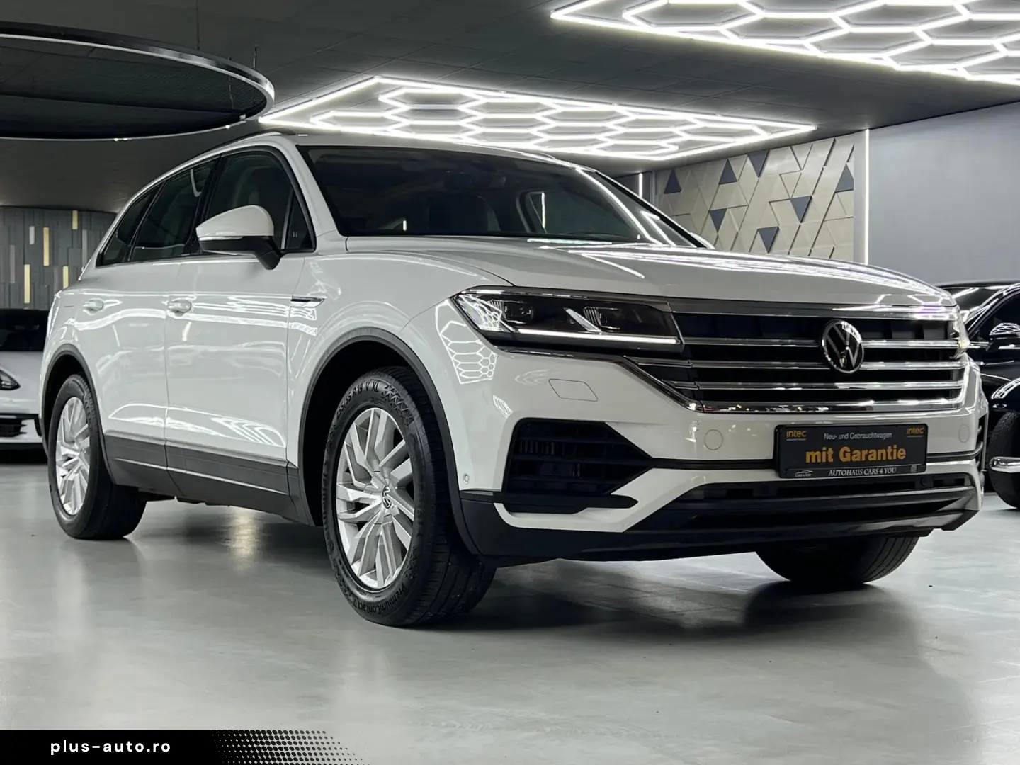 VW Touareg 4Motion 3.0 TSI PANO LED VIRTUAL LUFT CA