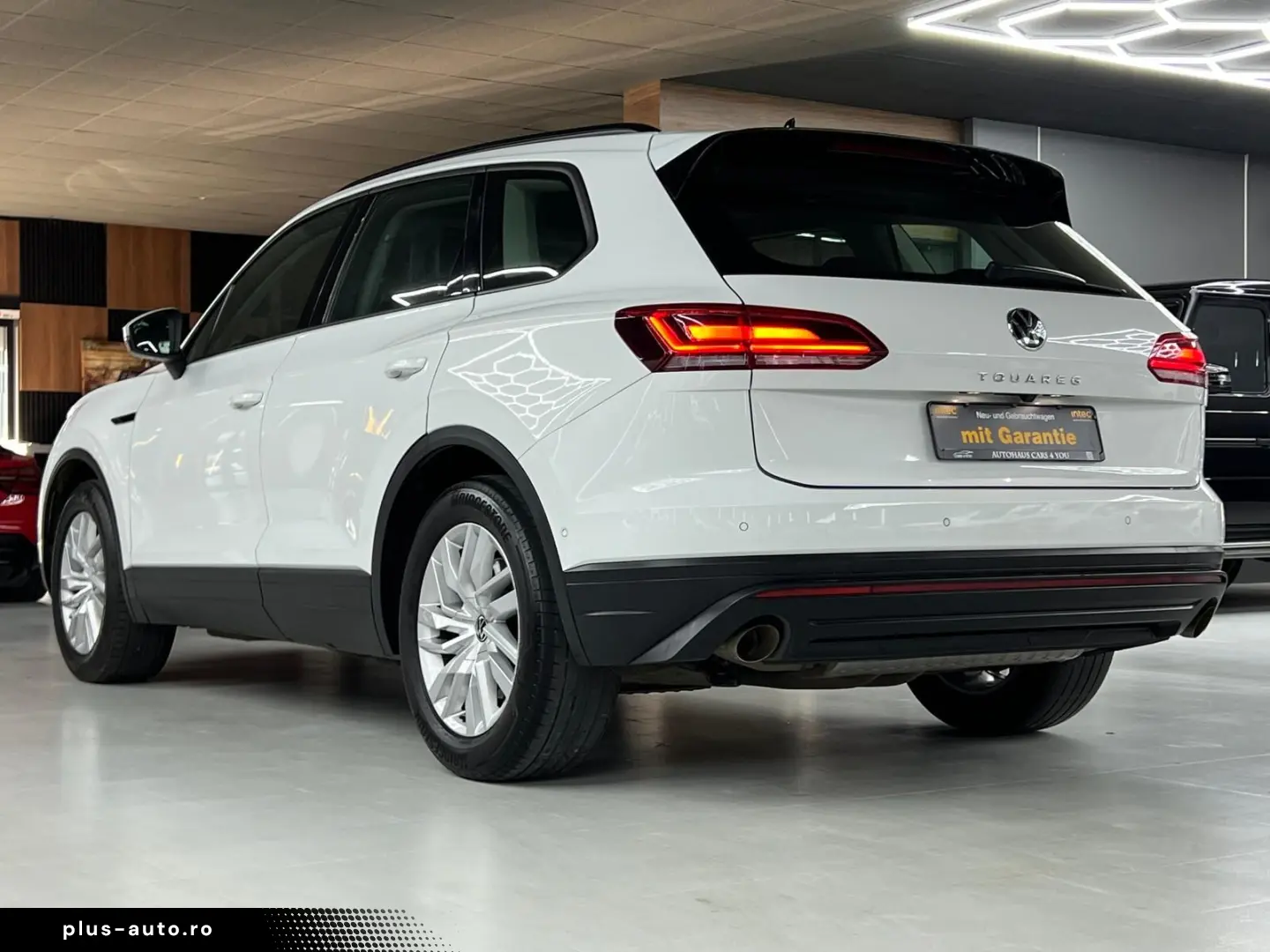 VW Touareg 4Motion 3.0 TSI PANO LED VIRTUAL LUFT CA