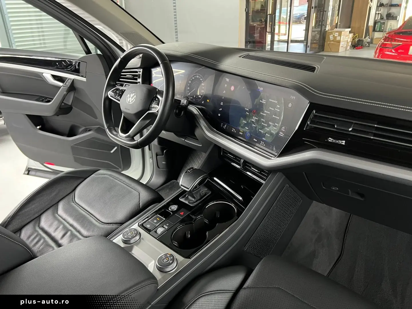 VW Touareg 4Motion 3.0 TSI PANO LED VIRTUAL LUFT CA