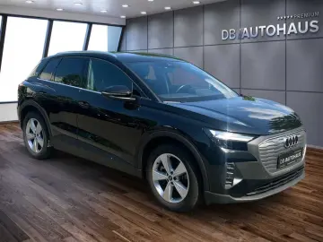 AUDI Q4 e-tron 45 quattro 82 kWh MMI plus Pano