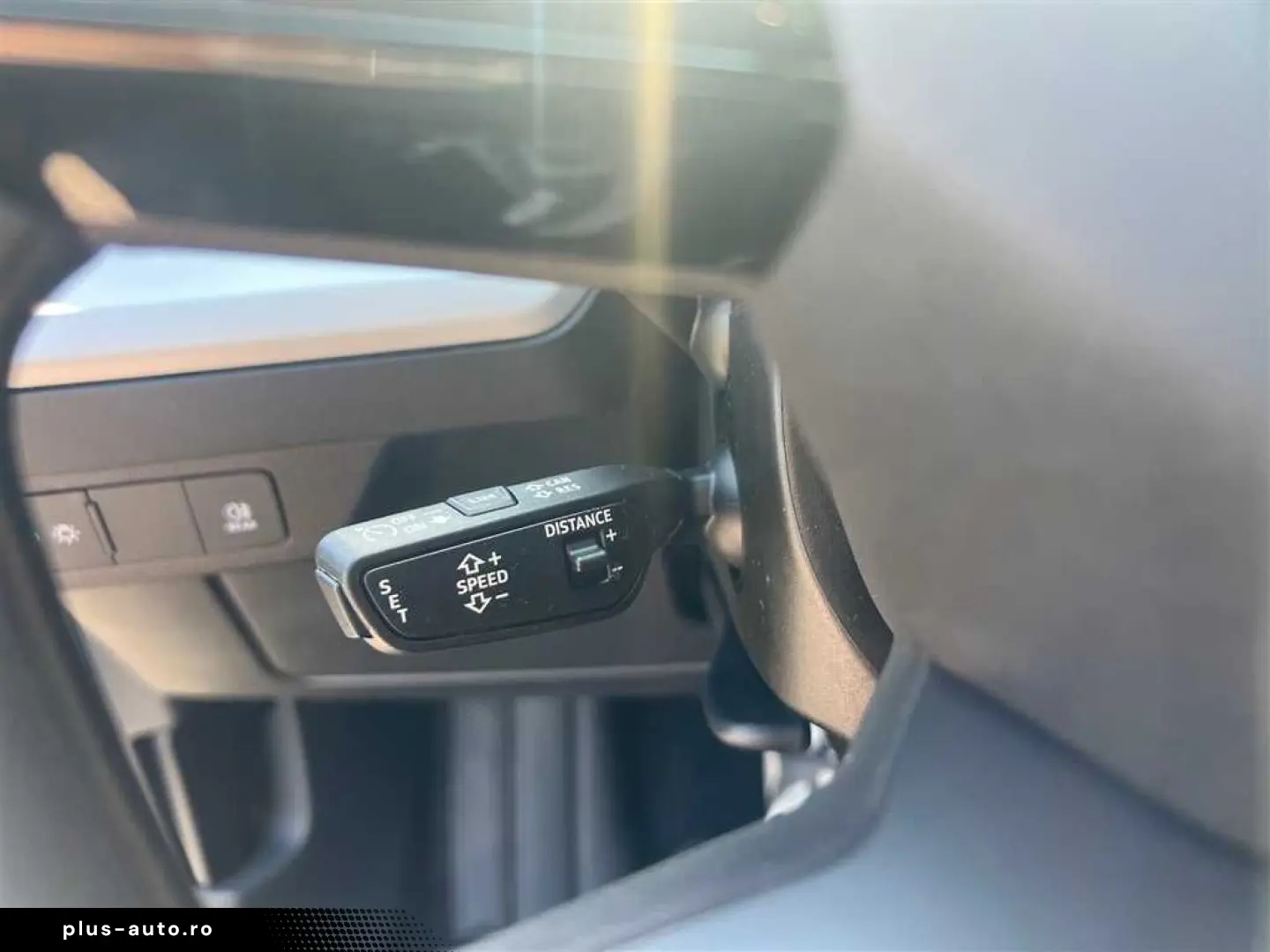 AUDI Q4 e-tron 45 quattro 82 kWh MMI plus Pano