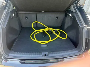 AUDI Q4 e-tron 45 quattro 82 kWh MMI plus Pano