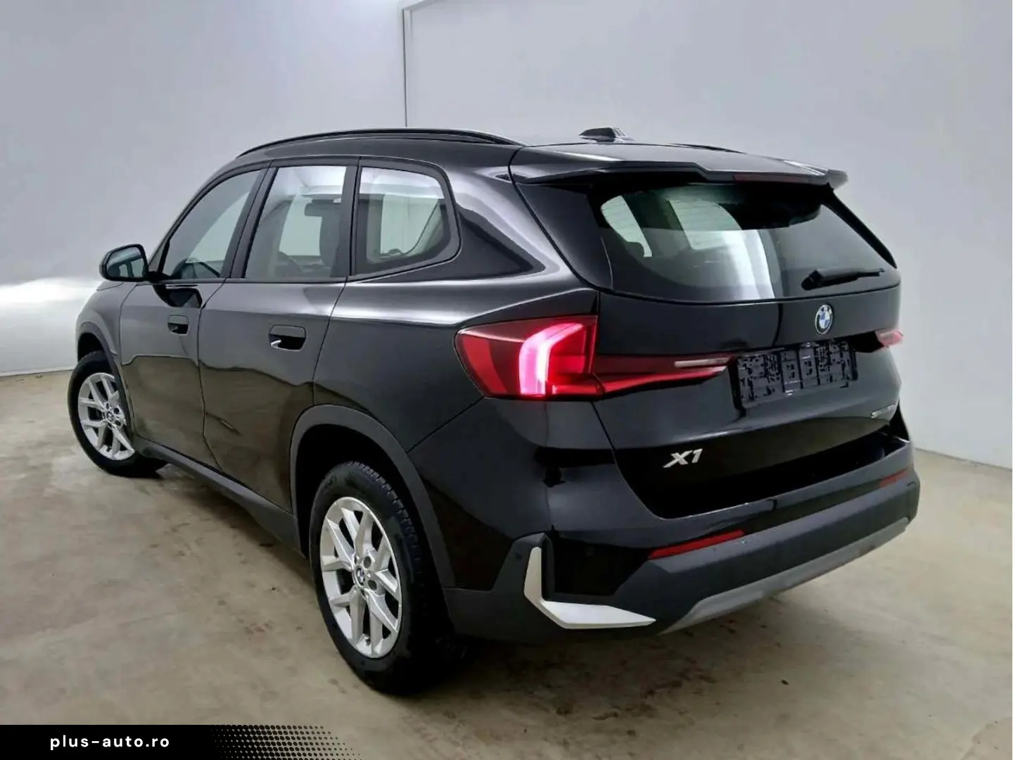 BMW X1 sDrive 18d LiveCockpit Widescreen Navi Kamera