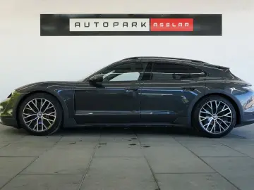 PORSCHE Taycan Cross Turismo 4 Offroad Design Pano 360