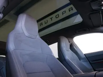 PORSCHE Taycan Cross Turismo 4 Offroad Design Pano 360