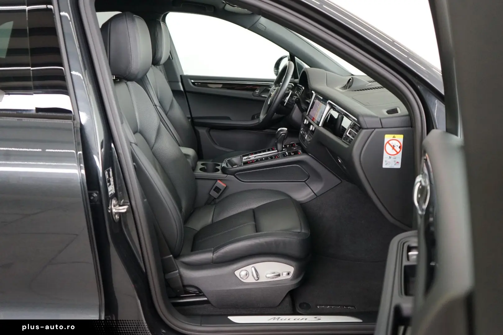 PORSCHE Macan S MY23 Pano Luft Sitzklima 14W ACC CAM 21z