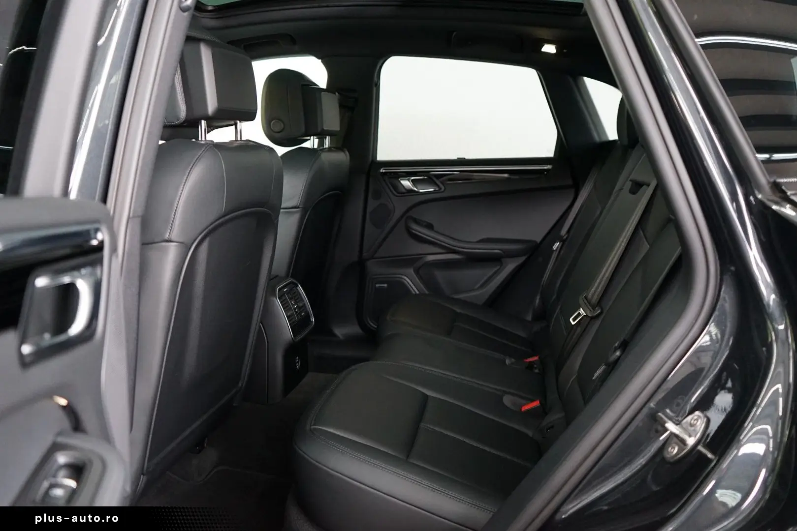 PORSCHE Macan S MY23 Pano Luft Sitzklima 14W ACC CAM 21z