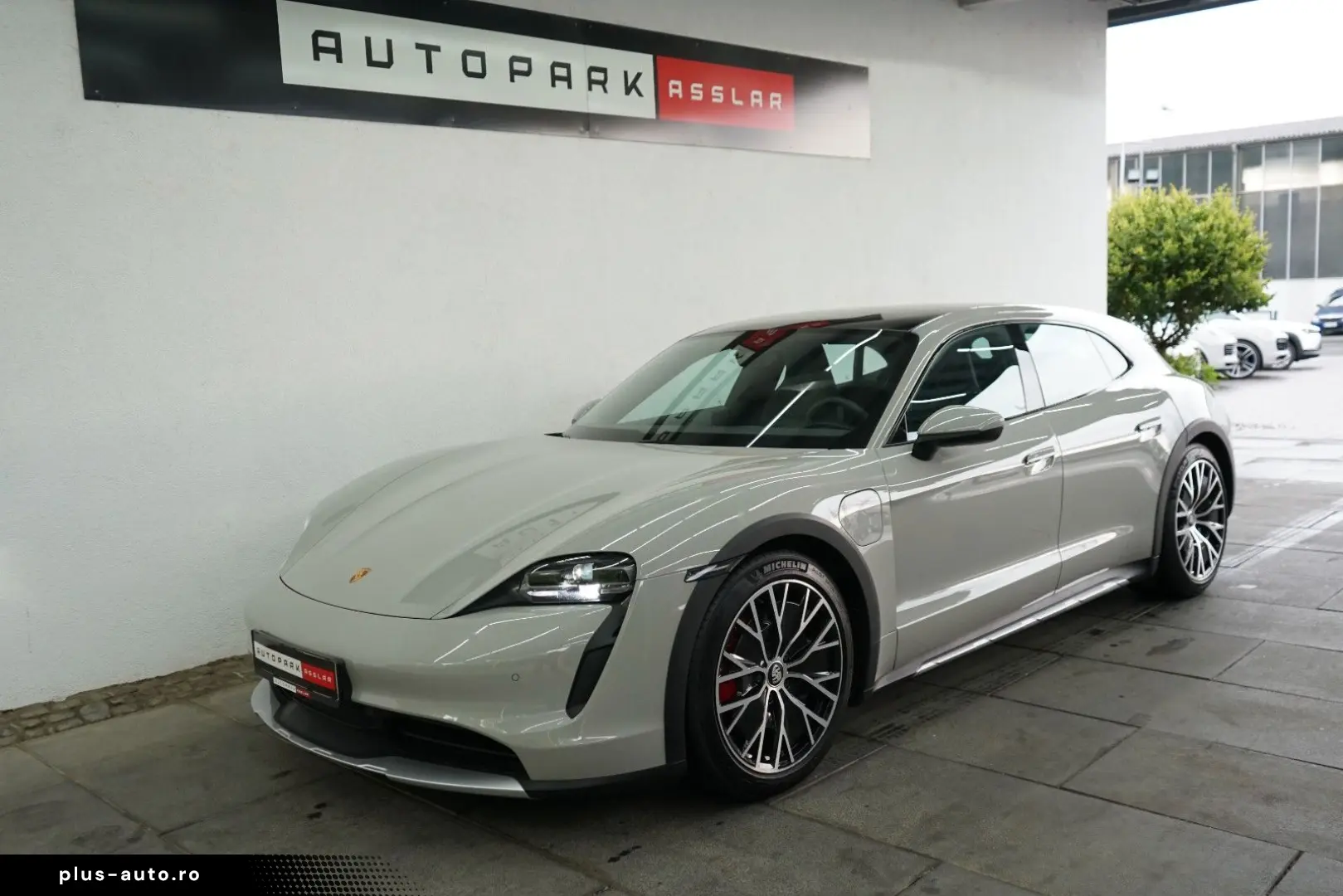 PORSCHE Taycan Cross Turismo 4 S Kreide HAL PANO 14W