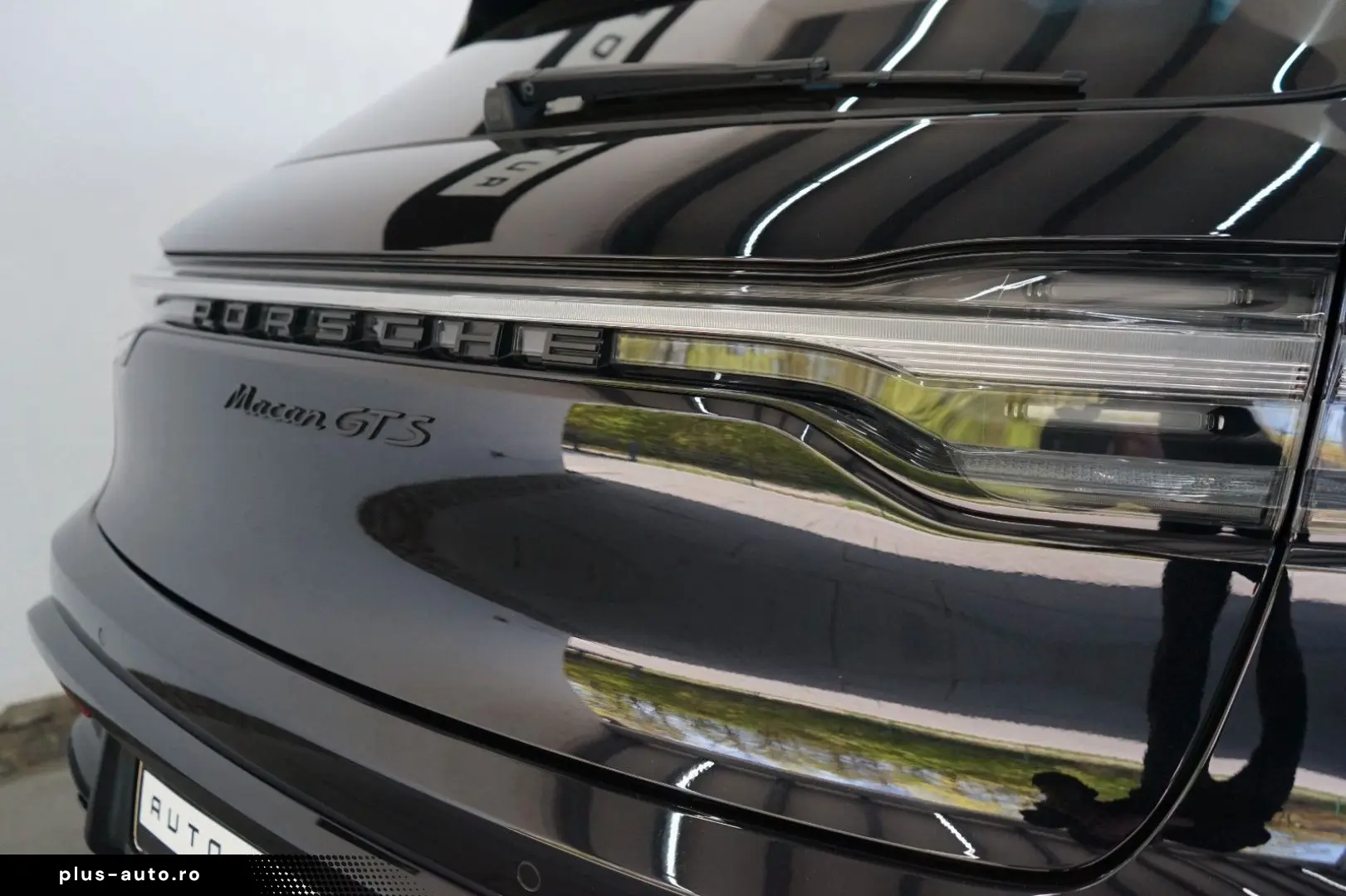 PORSCHE Macan GTS LUFT PANO CARBON ACC 18W BOSE 360 CAM
