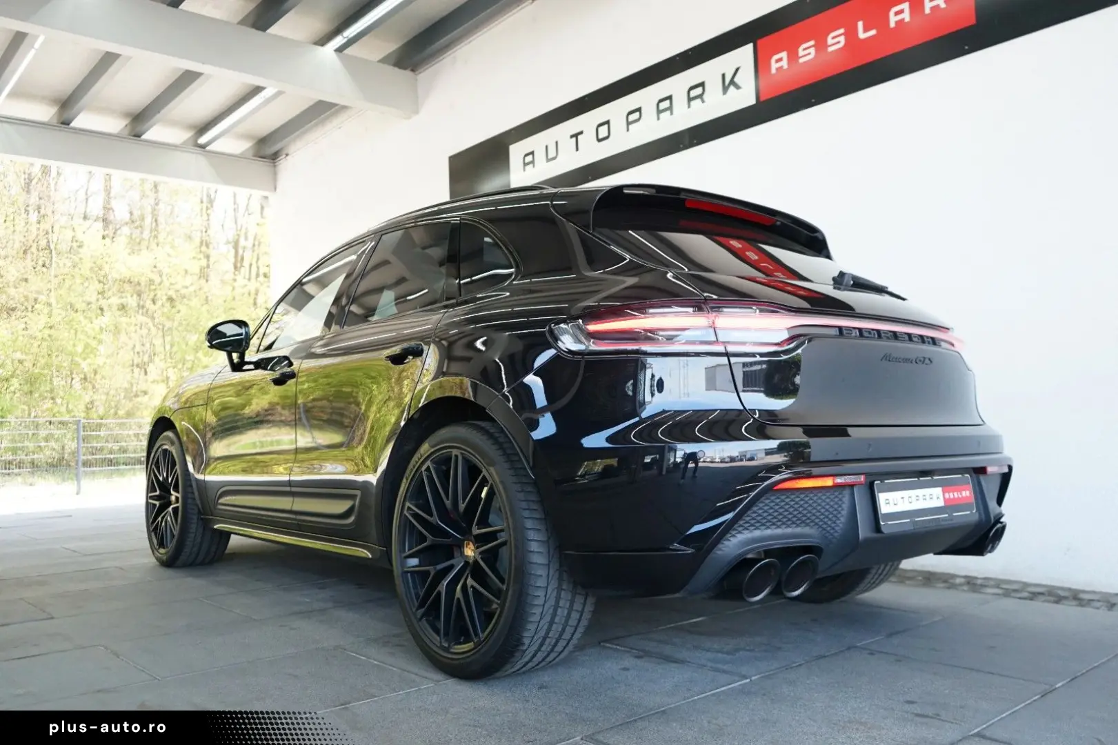 PORSCHE Macan GTS LUFT PANO CARBON ACC 18W BOSE 360 CAM