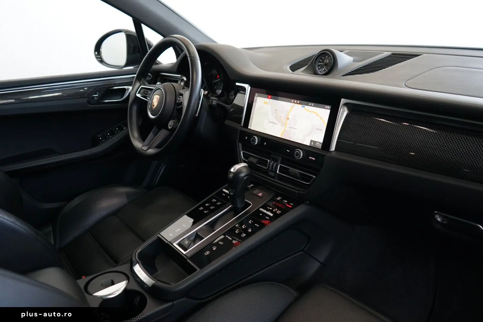 PORSCHE Macan GTS LUFT PANO CARBON ACC 18W BOSE 360 CAM
