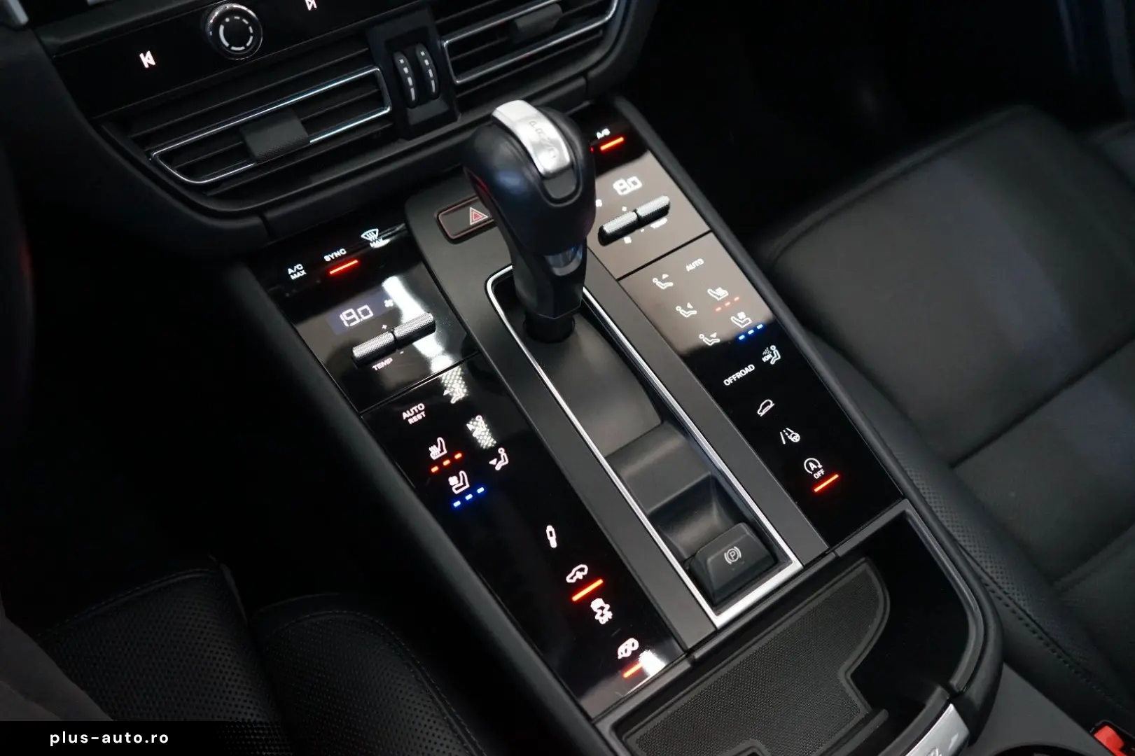 PORSCHE Macan GTS LUFT PANO CARBON ACC 18W BOSE 360 CAM