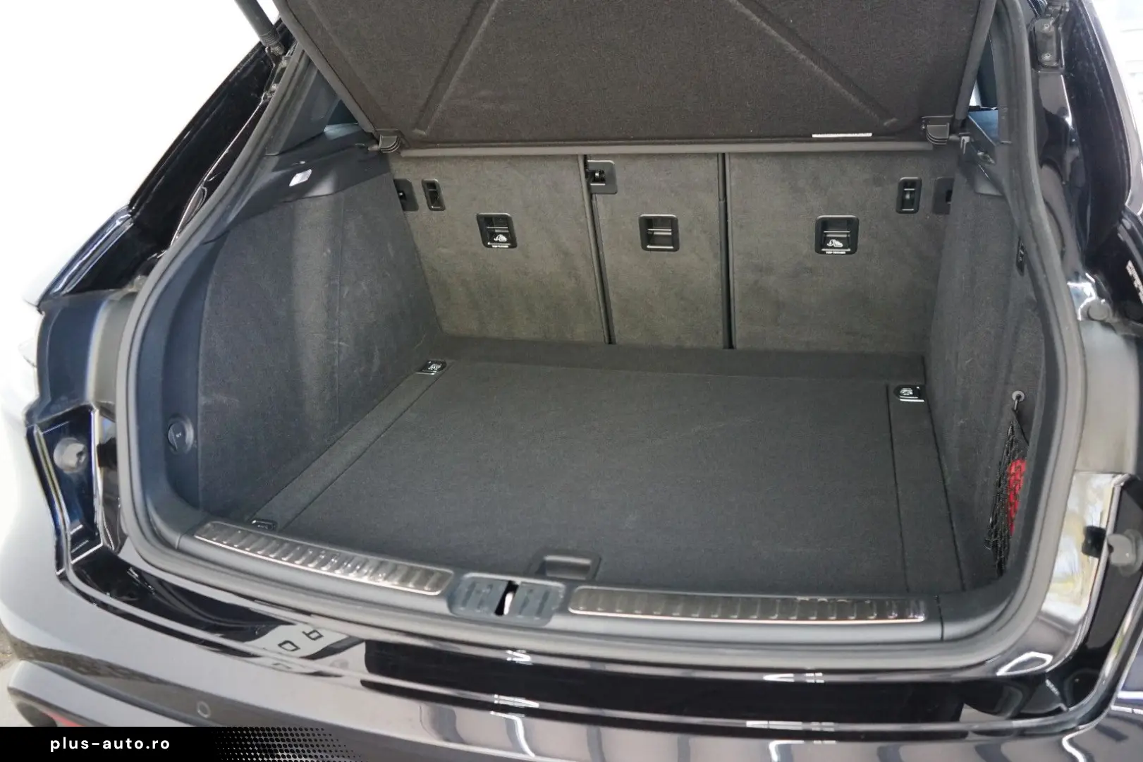 PORSCHE Macan GTS LUFT PANO CARBON ACC 18W BOSE 360 CAM