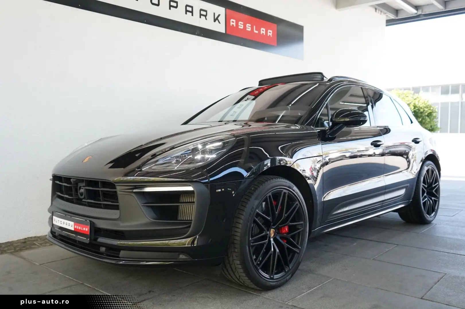 PORSCHE Macan GTS LUFT PANO CARBON ACC 18W BOSE 360 CAM