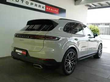 PORSCHE Cayenne E-Hybrid Kreide Pano InnoDrive 360  14W