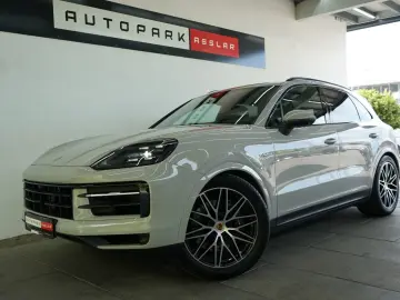 PORSCHE Cayenne E-Hybrid Kreide Pano InnoDrive 360  14W