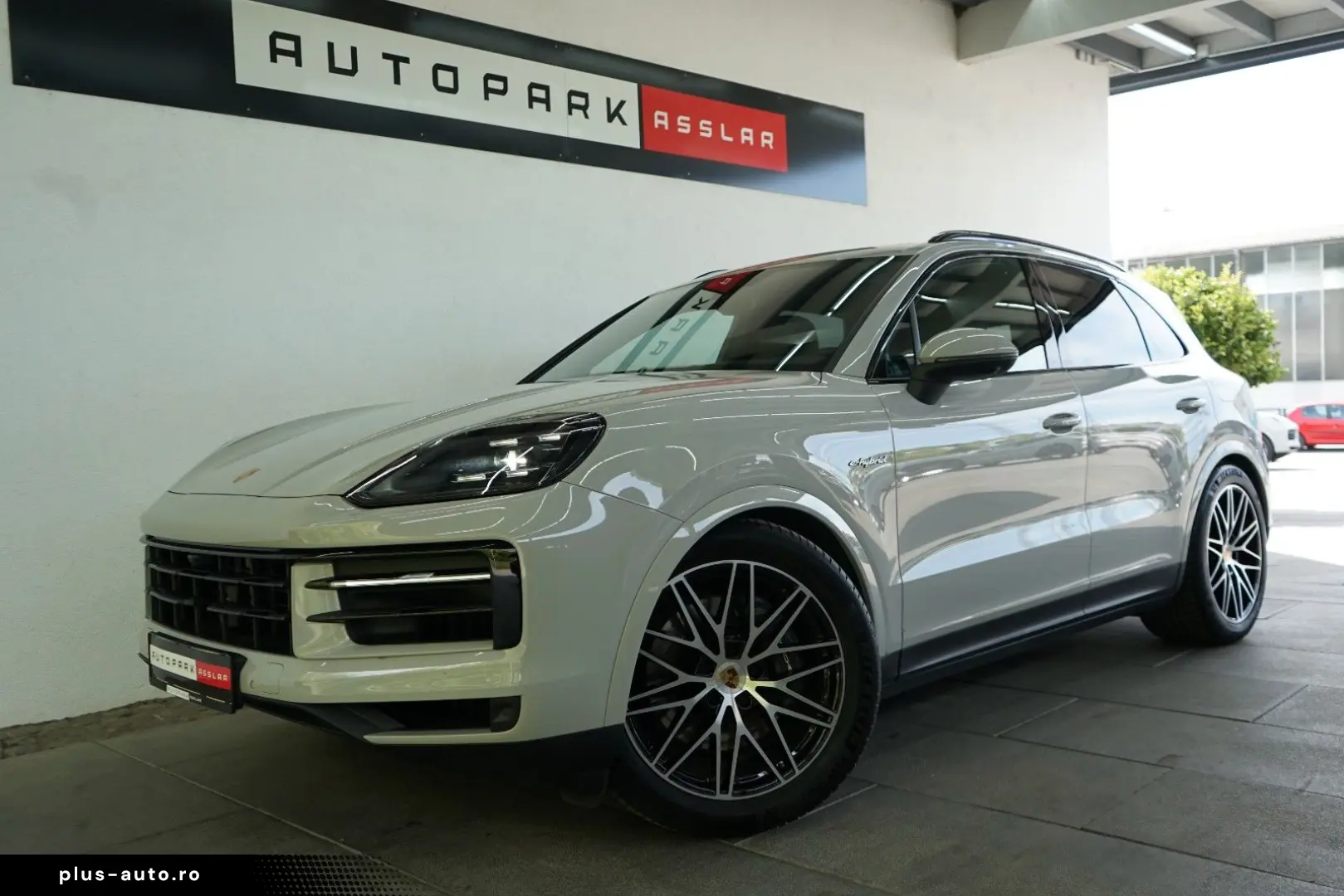 PORSCHE Cayenne E-Hybrid Kreide Pano InnoDrive 360  14W